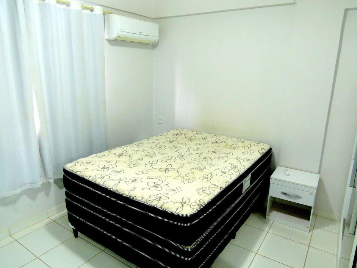 Lagoa Flat Service - Apartamentos Para Temporada Caldas Novas Exteriör bild